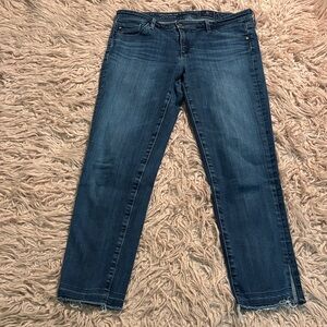AG Adriano Goldschmied Mid Rise Stevie Capri Jeans